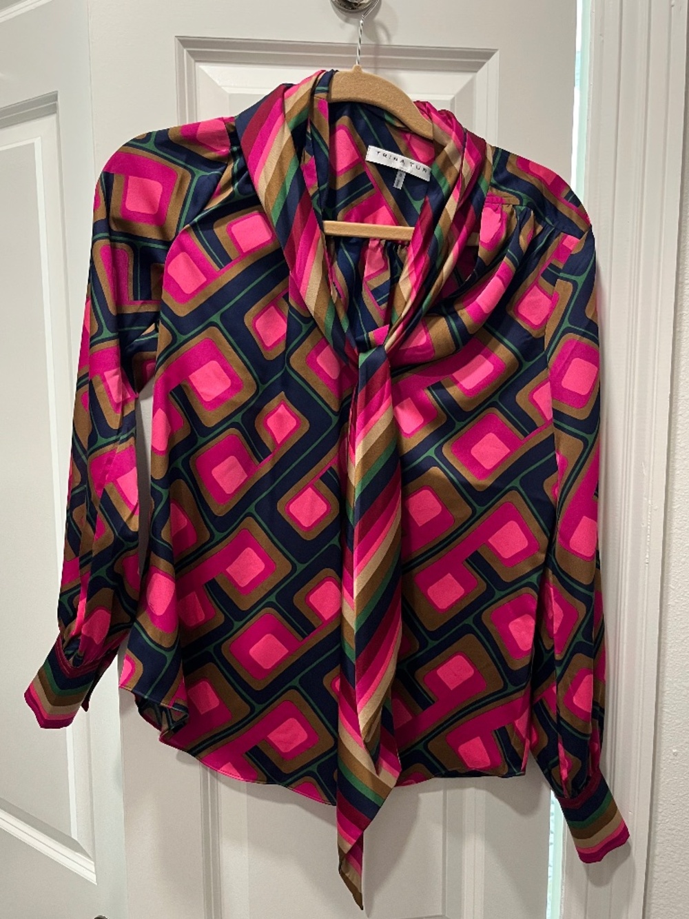 Trina Turk Blouse | Printed Polyester Button Front Top | Excellent Condition